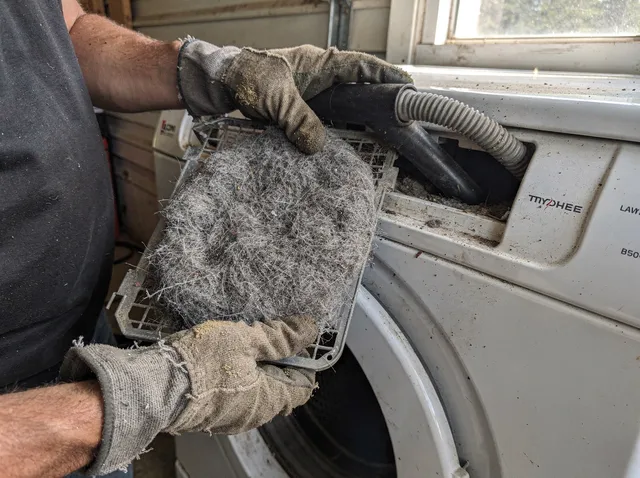 Cleaning Dryer Lint Trap in Reading, MA